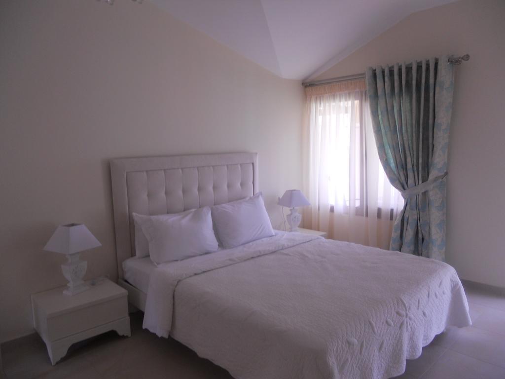 Angela Studios Sivota  Phòng bức ảnh
